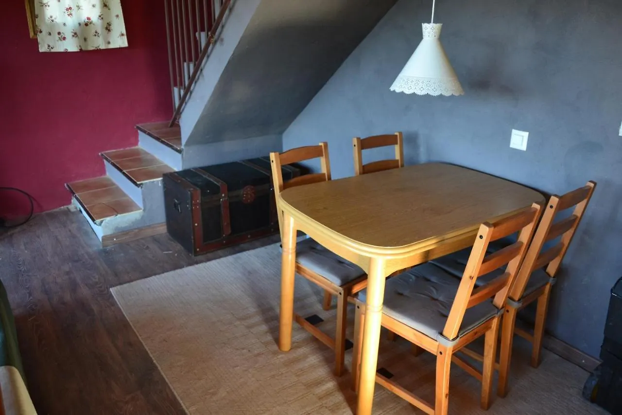 木屋 La Baronia de Sant OismeCasa Junia别墅